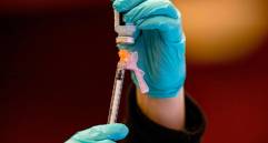 De acuerdo con el presidente Iván Duque, en Colombia se espera vacunar en 2021 a 20 millones de personas. FOTO AFP