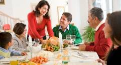 Cuidado con la cena navideña. Este atento a las compras de alimentos que hace. Foto Colprensa