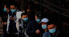 En Pekín se detectaron este sábado 1.938 nuevos casos positivos y otros 1.455 asintomáticos. FOTO EFE.