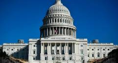 En Estados Unidos el plan de alivio para recuperar la economía está en vilo. AFP