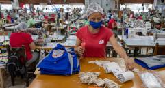 La variación anual del personal ocupado en el sector manufacturero fue del 4,1 %, según el Dane. FOTO Edwin Bustamante