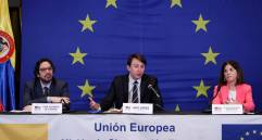 El jefe de la Misión de Observación Electoral de la Unión Europea, Javi López, entregó el informe preliminar. FOTO: EFE.