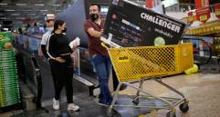 El comercio espera reportar ventas por 8 billones de pesos. FOTO COLPRENSA Sergio Acero. 