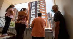 Los compradores de los apartamentos de Escalares sienten que su sueño de hacerse a un apartamento en una de las mejores zonas de Medellín se va esfumando. FOTO edwin bustamante