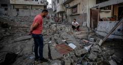 Según el Ministerio de Sanidad de Gaza, la cifra de muertos por las confrontaciones se elevó a 120. FOTO EFE