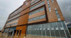 La Unidad Hospitalaria, que todavía no se entrega, contará con una torre médica de 10 niveles. FOTO MANUEL SALDARRIAGA