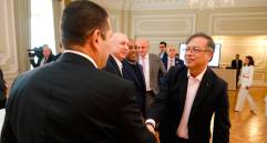 El presidente Gustavo Petro se reunió con la bancada liberal y con los directores de los partidos del Congreso. FOTO CORTESÍA PRESIDENCIA