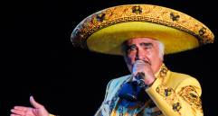 Vicente Fernández ha estado rodeado de rumores las últimas semanas. Su familia ha desmentido las afirmaciones. FOTO JORGE OROZCO.
