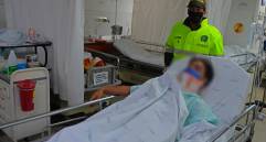 Cuando intentaban atracar a los ocupantes de un bus, un muchacho muere por linchamiento y otro logró escapar pero fue capturado por la Policía. FOTO CORTESÍA