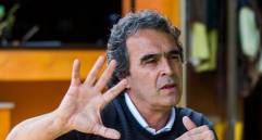 Es señalado por supuestas irregularidades en la celebración de un contrato, cuando era gobernador en 2013. FOTO jaime pérez