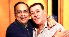 Gilberto Santa Rosa compartió un mensaje acompañado de esta foto tras la muerte de Tito Rojas. FOTO TOMADA DE TWITTER @gilbertoSR