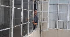 Jhon Restrepo ha trabajado por la defensa de los derechos LGBT desde hace más de 20 años. Foto: Manuel Saldarriaga