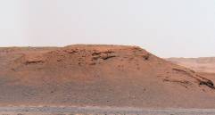 Según las investigación de la Nasa, en el cráter Jezero con la medición de la pendiente y la extensión lateral de cada capa, se descubrió que los sedimentos no habían sido depositados por el viento, sino por el flujo de agua en un lago. Foto: NASA.
