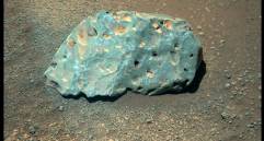 La roca fue hallada cerca del cráter Jezero. FOTO: NASA.