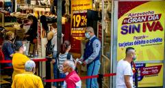 El compromiso del comercio es acatar las medidas de bioseguridad para los días sin IVA programadas para este 2021. FOTO Juan Antonio Sánchez