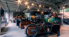 La tienda insignia de Specialized en Medellín abrió sus puertas en diciembre de 2022. Foto: cortesía.