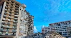 Las autoridades indicaron que no obligaran a los habitantes del edificio a desalojar. La evacuación será voluntaria para prevenir una emergencia similar. FOTO: Agenica EFE
