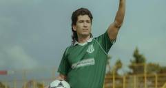 Juan Pablo Urrego personifica a Andrés Escobar en esta miniserie de seis capítulos. FOTO Cortesía Netflix.