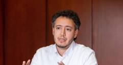 Hernán Fuentes, director de Empleo, Trabajo y Emprendimiento del Sena, dijo que hay $23.000 millones este año para cerrar brechas laborales. FOTO edwin bustamante