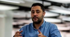 Sebastián López ha cimentado su discurso con el rechazo hacia la actual administración de Daniel Quintero. FOTO Julio César Herrera