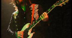 Juanes estrena este jueves su nuevo álbum del que lanzó la canción El amor después del amor. FOTO Cortesía.