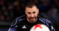 Karim Benzemá espera resolver su situación. ARCHIVO AFP