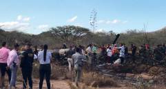 Así quedó el helicóptero estrellado. FOTO TOMADA DE TWITTER @RamonVeliz