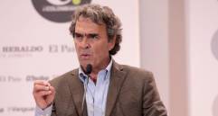 El candidato presidencial Sergio Fajardo propuso la creación de un Ministerio de la Mujer en el debate organizado por El Colombiano y FOTO: CARLOS VELÁSQUEZ.