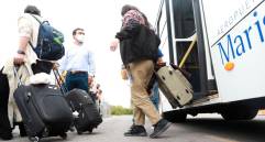 Los colombianos viajaron junto a 203 ciudadanos ecuatorianos. FOTO TOMADA DE TWITTER @CancilleriaEc