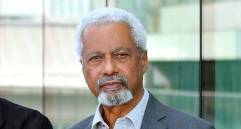 “Lo que motivó toda la experiencia de escritura para mí fue la idea de que uno pierda su lugar en el mundo”.