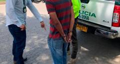 Según información suministrada por las autoridades, el sujeto ya habría incurrido en el paso en este tipo de conducta. FOTO: CORTESÍA.