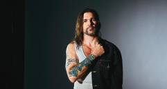 Juanes está listo para presentar sus nuevas canciones. FOTO Cortesía @marioalzatee