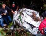Así quedó el vehículo siniestrado en este corredor nacional, a la altura de la vereda San José, de Cocorná, luego de irse a un barranco unos 40 metros. FOTO: CORTESÍA