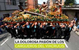 La dolorosa pasión de los cargueros del viacrucis