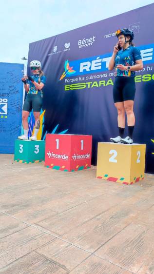 En la categoría de Gran Fondo (110 K), mujeres de 36 a 50 años las ganadoras fueron Lina María Restrepo Yepes (00:51:41), Juliana Velázquez Arango (00:52:49) y Natalia carrasquilla (00:53:47). FOTOS EL COLOMBIANO