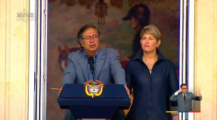 Petro da su discurso desde el balcón de la Casa de Nariño