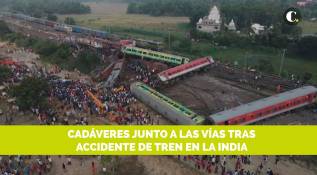 Tragedia en India: fuerte choque de trenes ya deja cerca de 300 muertos