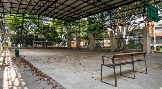 La Cancha Cuatro vientos con su zona aledaña es un sitio clave para la actividad deportiva y recreativa en el barrio Los Colores. Foto: Carlos Velásquez