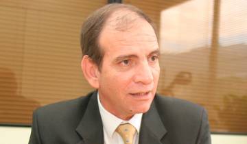 Jorge Aramburo Siegert durante unas sesiones de trabajo. FOTO: Cortesía Camilo Gómez.