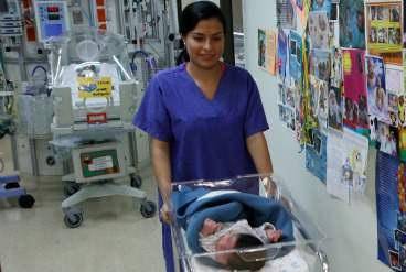 El 20 % de las consultas externas este mes fueron pacientes de cuatro años o menos con cuadros de enfermedad respiratoria. FOTO: El Colombiano.