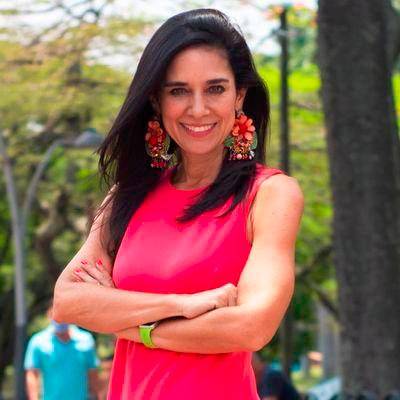 Carolina Ortiz dijo para la radio que espera que su caso se convierta en un motivo de reflexión sobre la violencia contra la mujer. Foto: Tomada del Twitter de @cataortizco. 