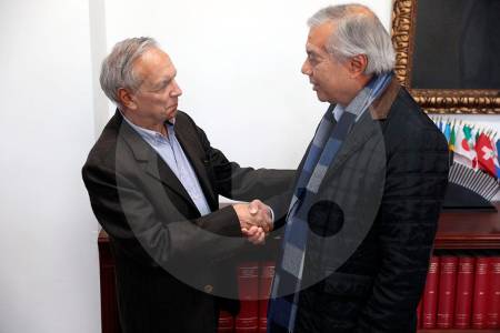 Presidencia abre convocatoria para elegir al superintendente Financiero