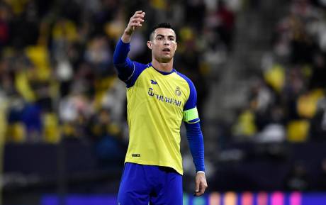 Cristiano Ronaldo, de 37 años, es considerado uno de los mejores jugadores de la historia del fútbol. FOTO EFE