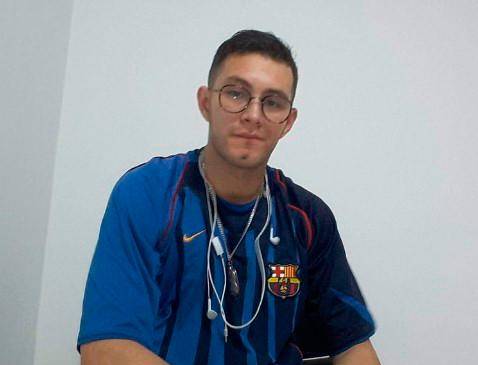 Daniel Giraldo tiene 26 años y luego de 13 intentos pasó a la Universidad de Antioquia. Foto: Cortesía