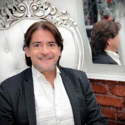Víctor Hugo Cabrera fue señalado de robar un bolso con 700.000 pesos a una mujer. FOTO INSTAGRAM victorcabrerap_