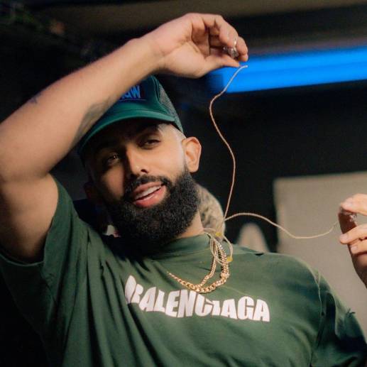 El rapero acaba de anunciar su nuevo álbum “3MEN2 KBRN” y ya lanzó la canción “Coco Chanel” junto a Bad Bunny. FOTO: Redes sociales. 