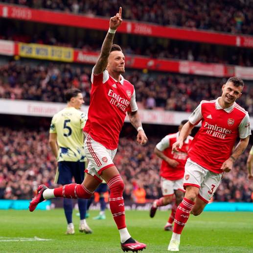 Arsenal podría salir campeón de Premier League después de 19 años de sequía. FOTO EFE