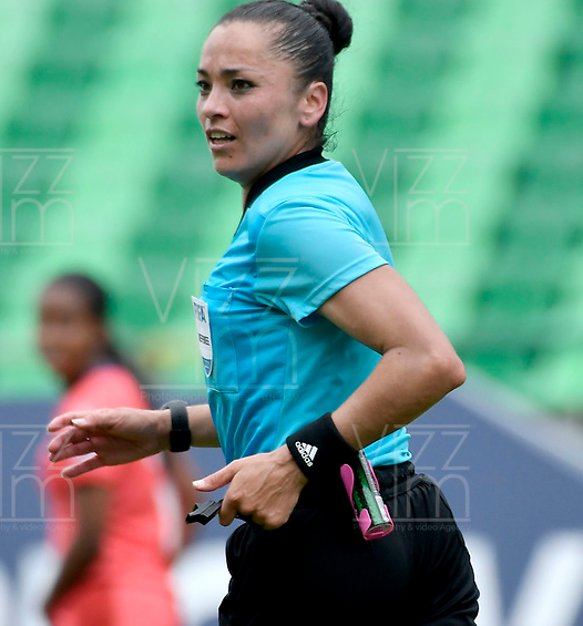 ¡Con mano dura! El arbitraje femenino de Colombia está en buenas manos, se luce acá y en el exterior