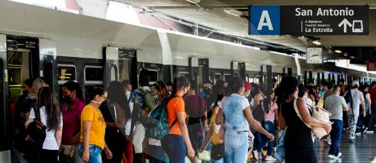 El viaje en metro costará $150 más a partir de 2022. FOTO: JAIME PÉREZ