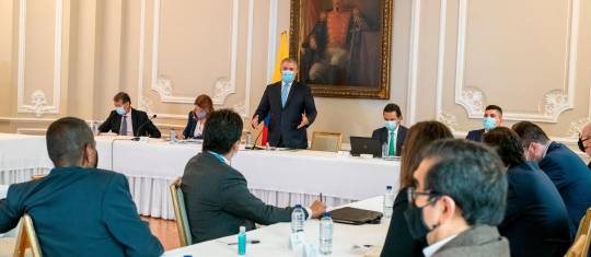 La reunión que se realizó en Palacio fue liderada por el presidente Iván Duque y contó con 30 representantes de organizaciones sindicales. FOTO Presidencia